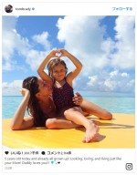 ジゼル・ブンチェン、愛娘が5歳の誕生日を迎え海で記念撮影　※「トム・ブレイディ」インスタグラム