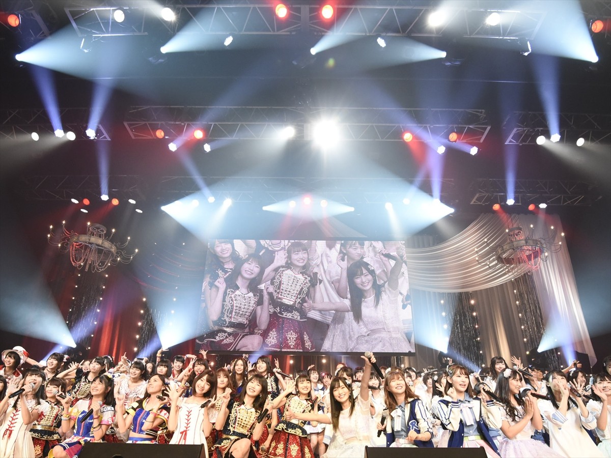 指原莉乃、「AKB紅白」でモー娘。とのコラボに「AKB48に入ってダントツに幸せ！」