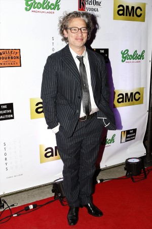 ブライアン・シンガーに代わって、クイーン伝記映画のメガホンをとるデクスター・フレッチャー監督