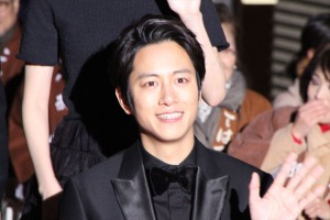 溝端淳平、『祈りの幕が下りる時』日本橋レッドカーペットイベントに登場