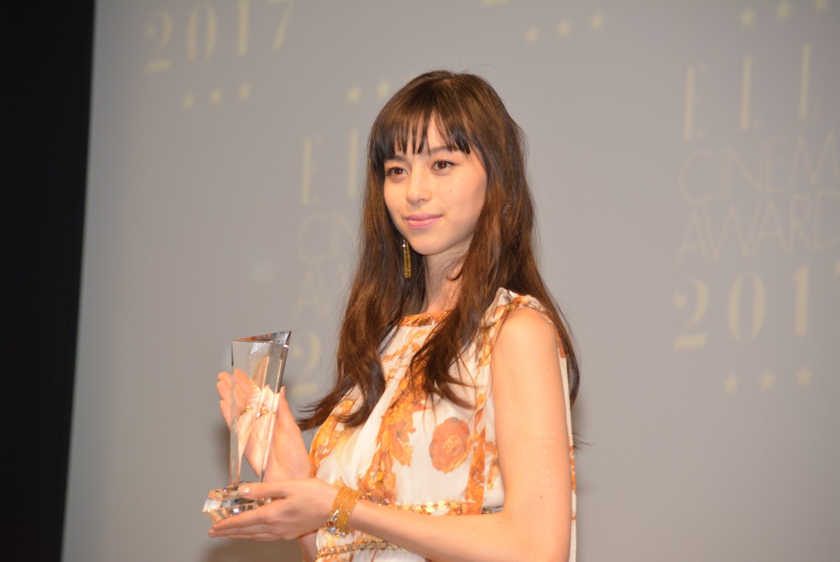 長澤まさみ「エル ベストアクトレス賞」受賞も貪欲さ失わず「もっと精進したい」