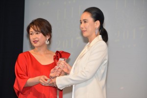 河瀬直美、『エル シネマ大賞2017 授賞式』に登壇