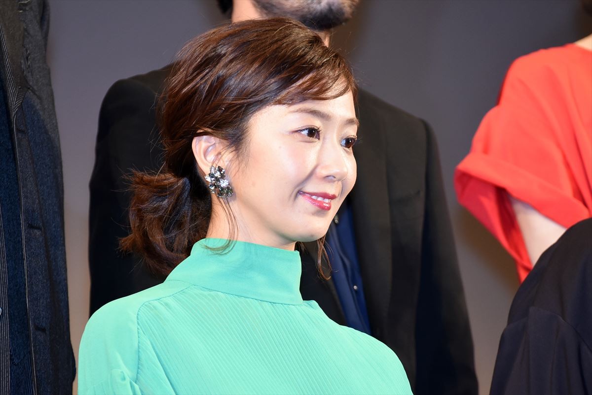関ジャニ∞錦戸亮、木村文乃に“長い福白髪”を発見されて大慌て