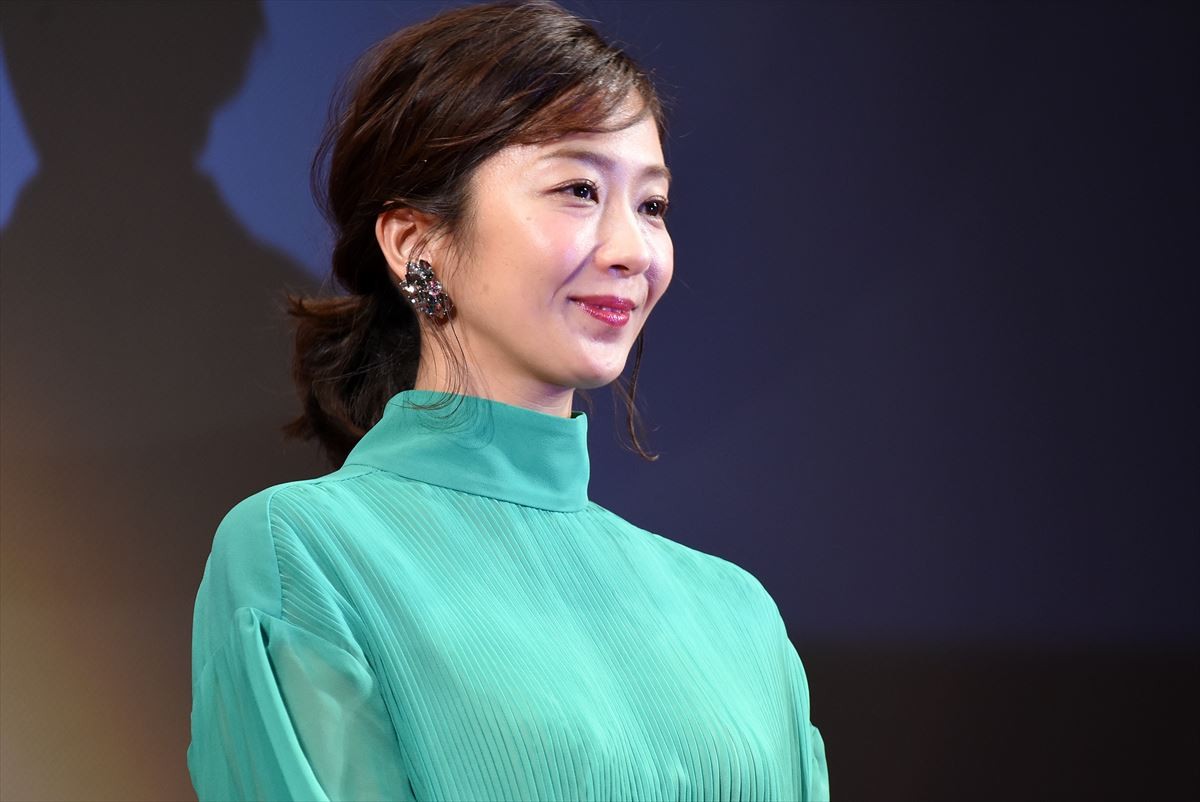 関ジャニ∞錦戸亮、木村文乃に“長い福白髪”を発見されて大慌て