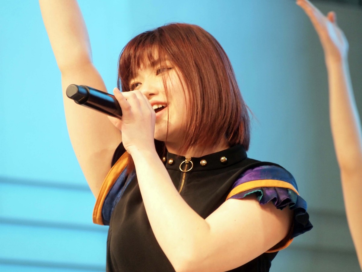アンジュルム、サンシャインで6曲を熱唱！ 竹内朱莉、“今年の漢字”で蒼井優に感謝