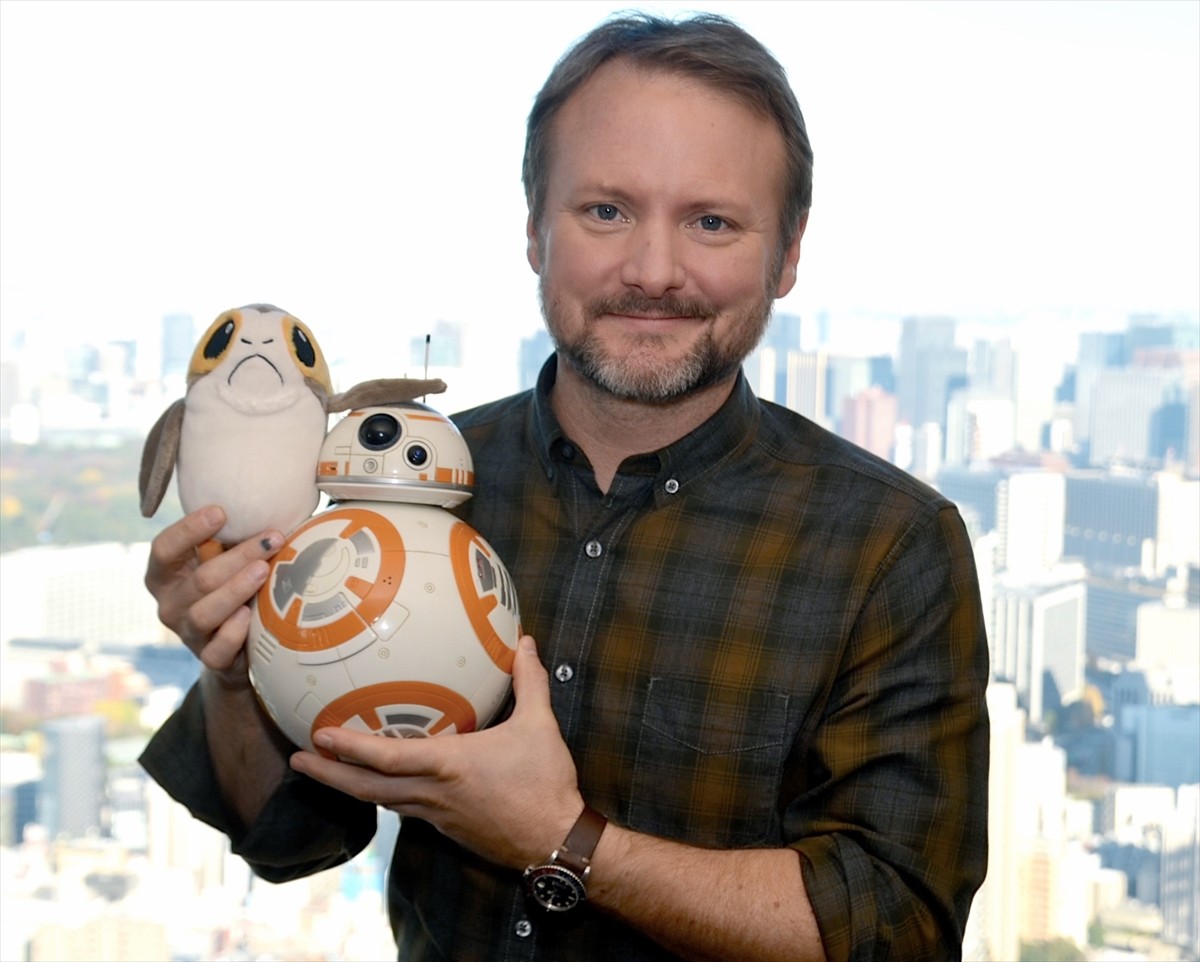 『スター・ウォーズ』R・ジョンソン監督「予想外の“サプライズ”を楽しんでほしい」