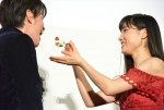 映画『8年越しの花嫁　奇跡の実話』初日舞台挨拶に出席した佐藤健と土屋太鳳