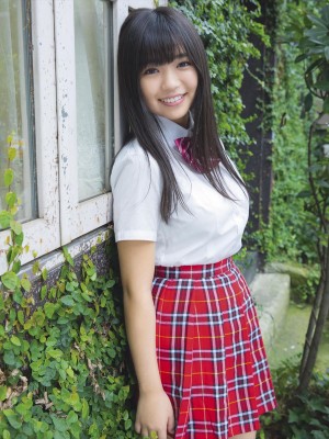 大原優乃2018年カレンダーより