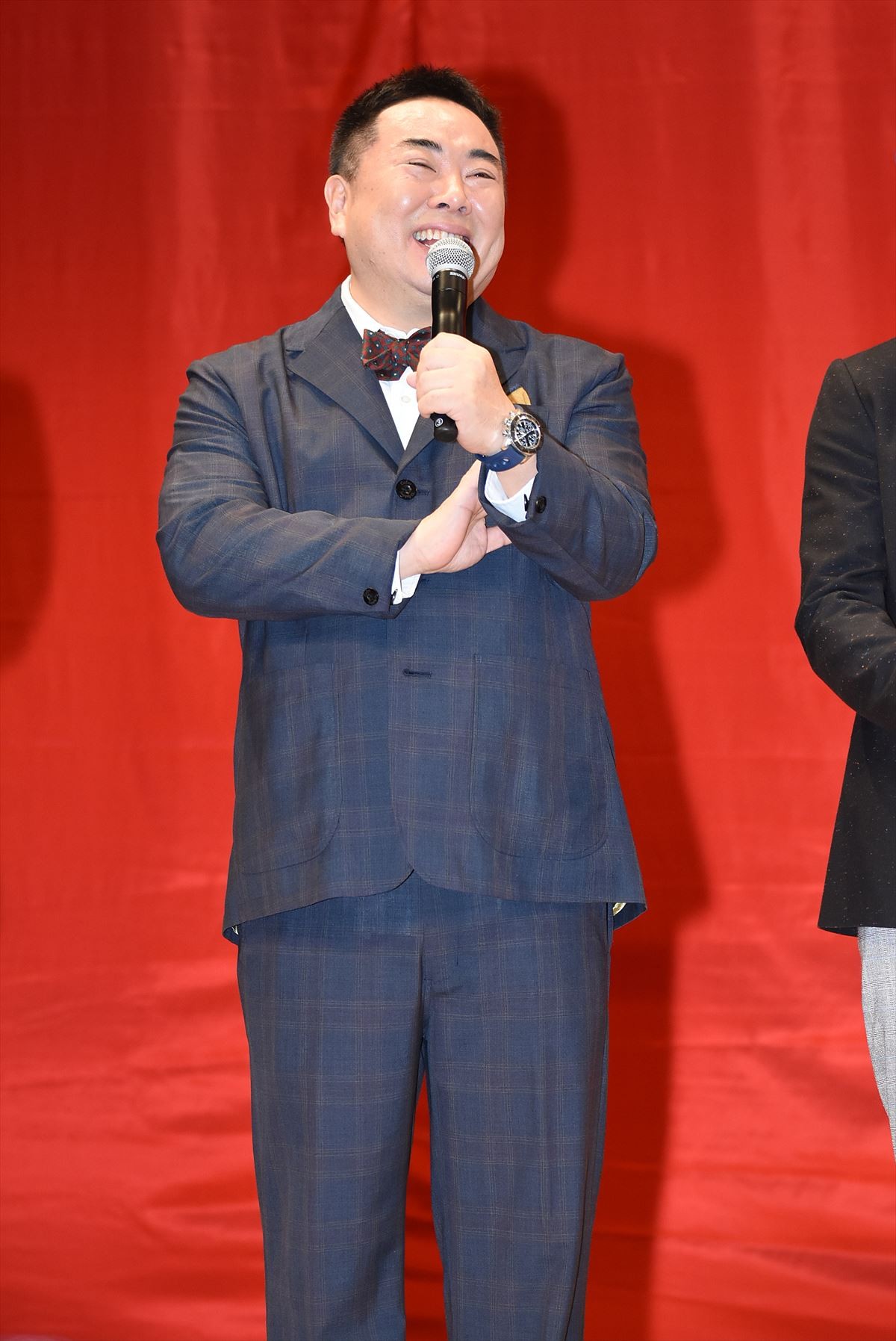 中井貴一、佐々木蔵之介ら『嘘八百』舞台挨拶に12人登壇「この舞台挨拶は正解？」