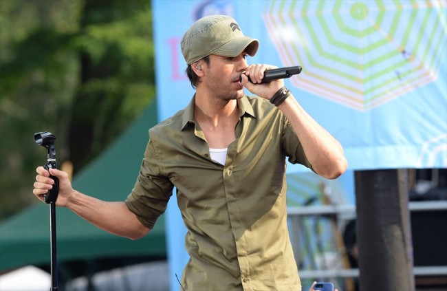 エンリケ・イグレシアス、Enrique Iglesias