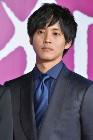 松坂桃李、映画『不能犯』完成披露試写会に登壇