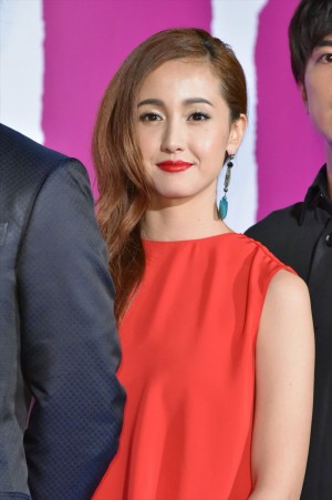 沢尻エリカ、映画『不能犯』完成披露試写会に登壇