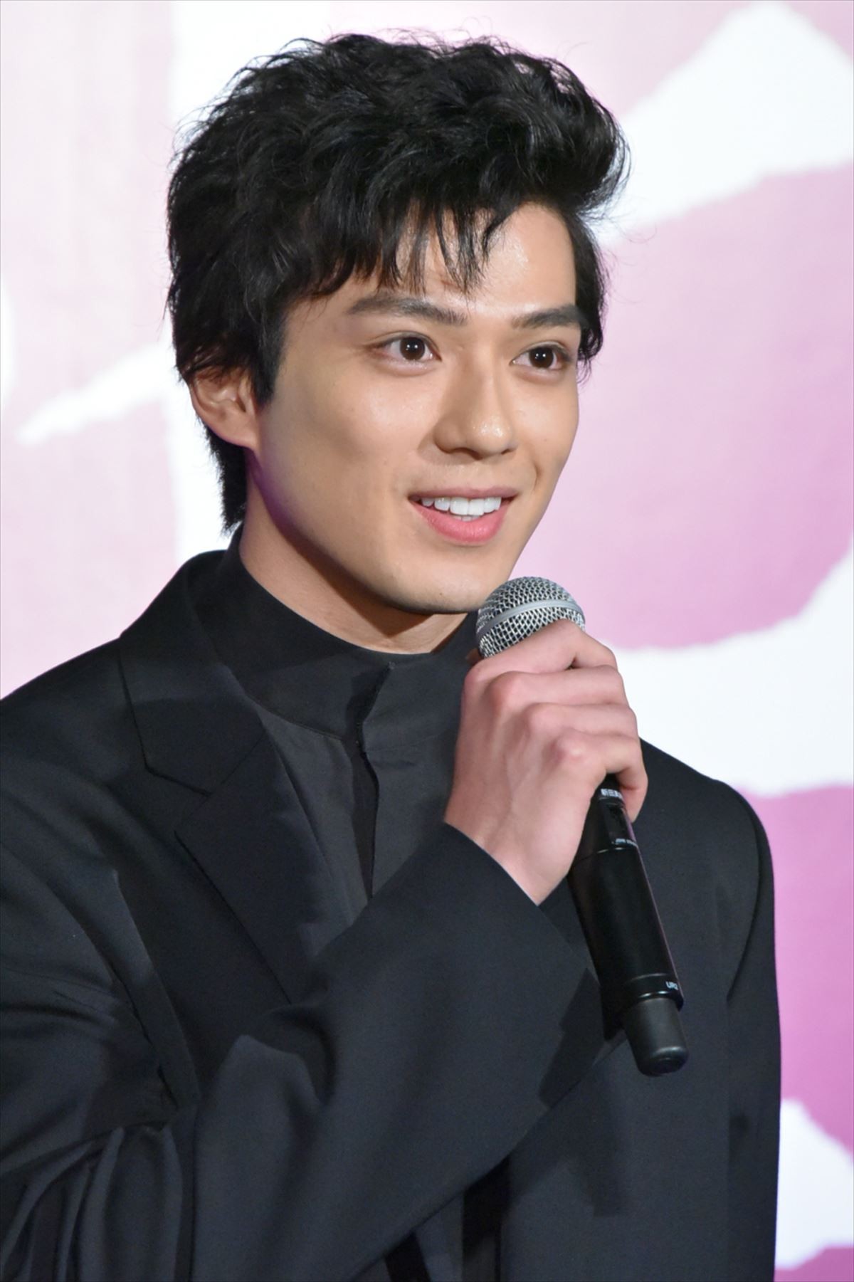 松坂桃李、自身が犯した愚かな行為を告白　沢尻エリカから“ワル認定”受ける