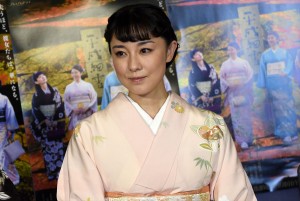 伊藤歩、プレミアムドラマ『平成細雪』試写会に登場