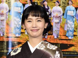 中村ゆり、プレミアムドラマ『平成細雪』試写会に登場