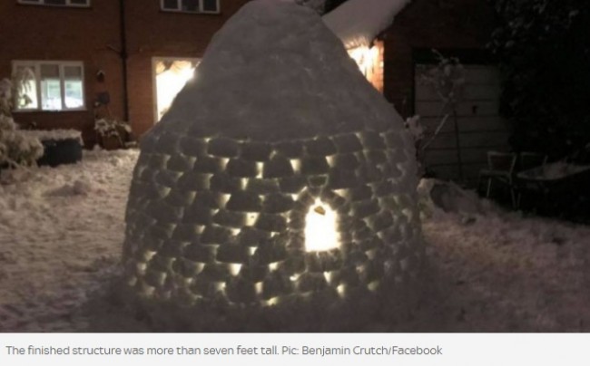 イヌイットの雪の家 イグルー を 500個の雪のレンガで手作り 17年12月31日 気になる ニュース クランクイン
