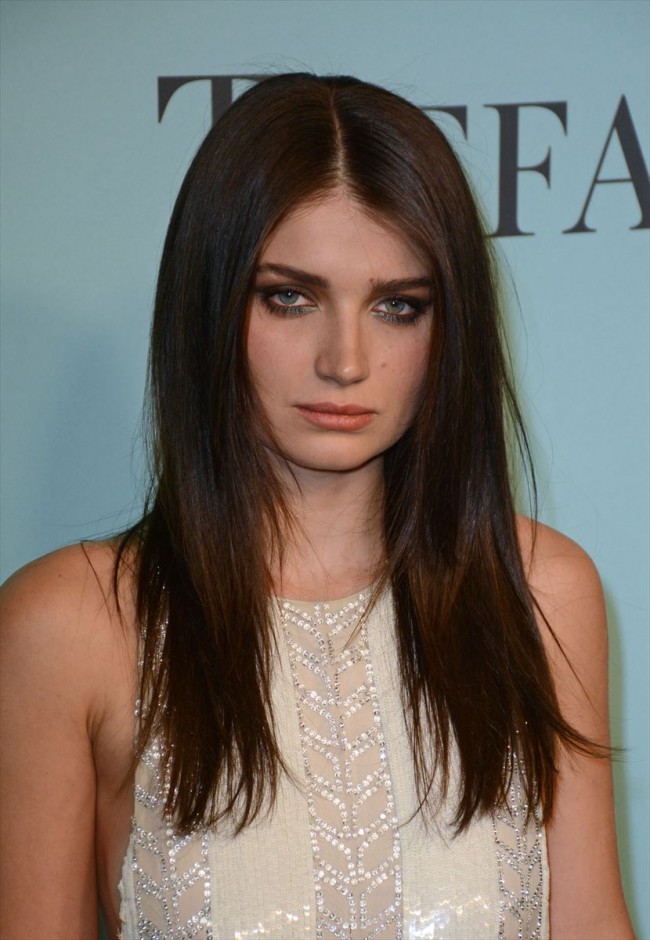 イヴ・ヒューソン、Eve Hewson