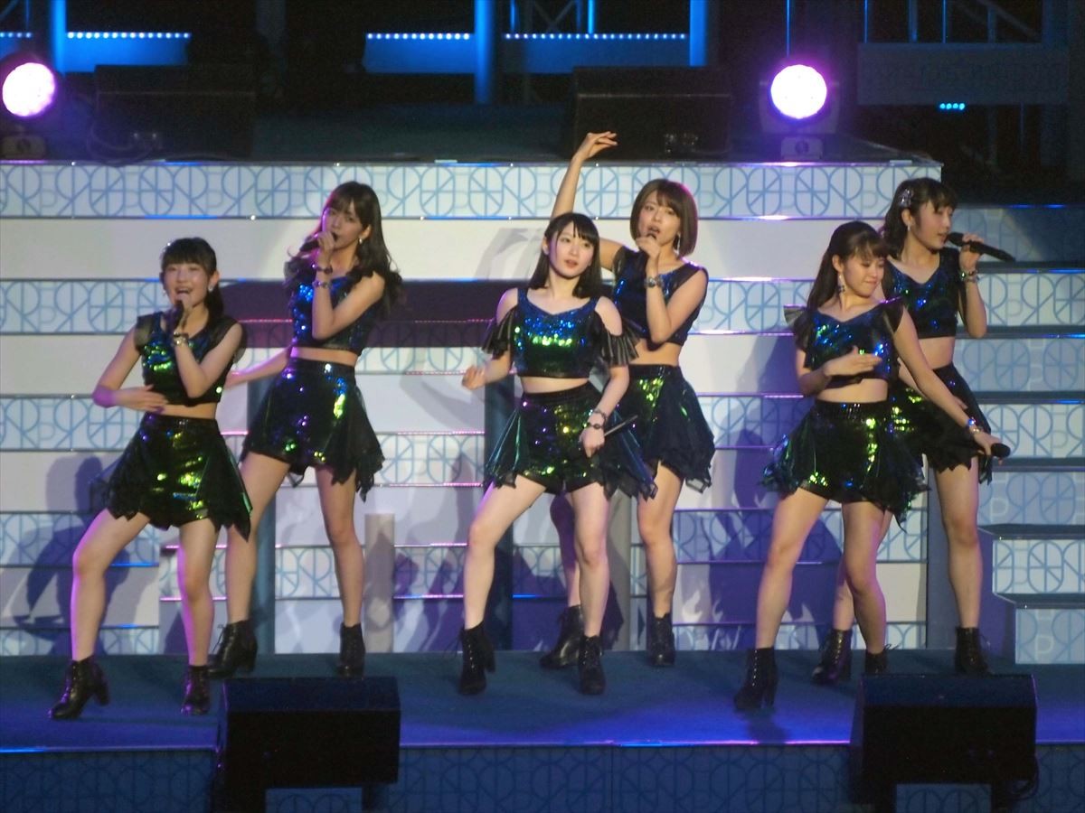 ハロプロ20周年記念公演開幕！　モー娘。譜久村「歴史を味わってもらえるよう励みたい」