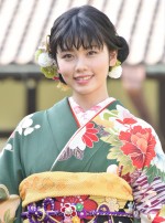 ＜2018年成人式を迎える芸能人＞小芝風花