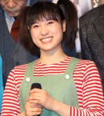 土屋太鳳、舞台『プルートゥ PLUTO』プレスコール及び取材会に登場
