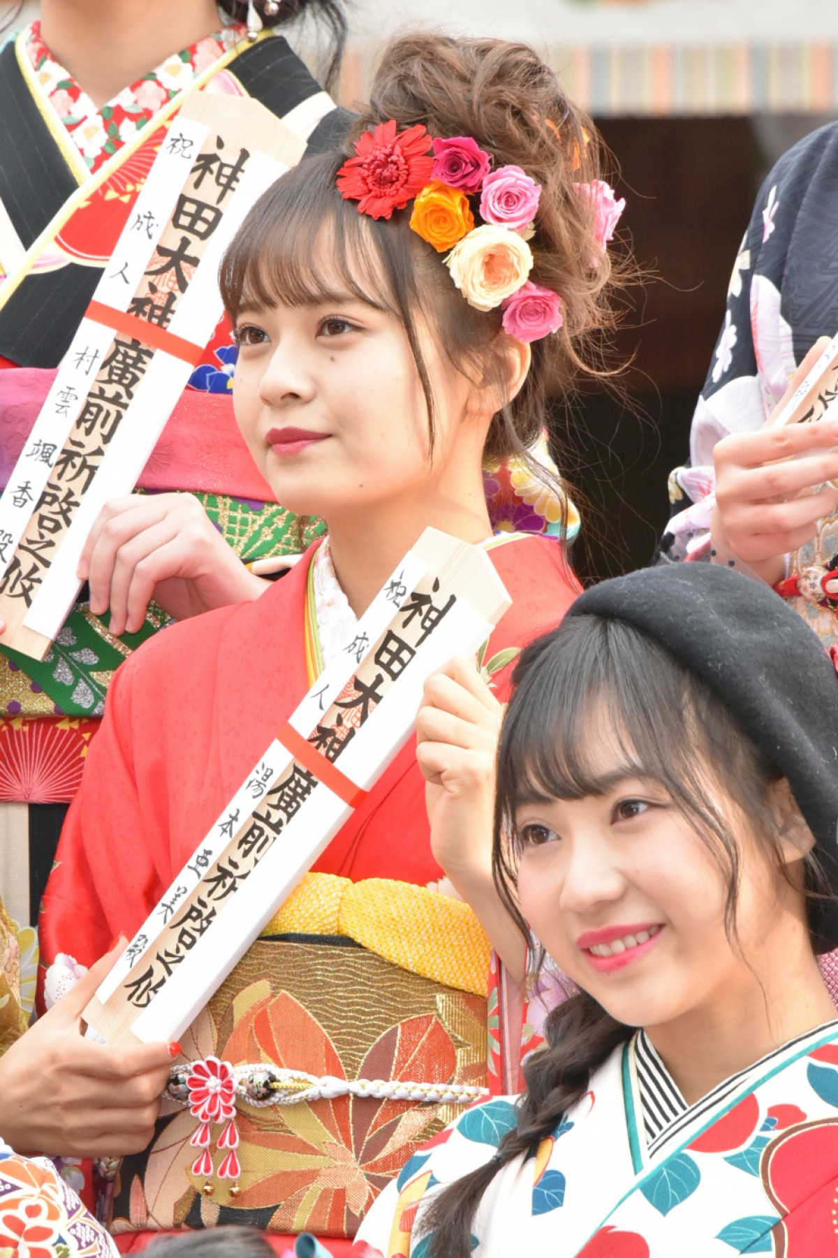 ＜AKB48成人式＞向井地美音「東京ドーム立ちたい」 高橋朱里は総監督の酒グセ暴露
