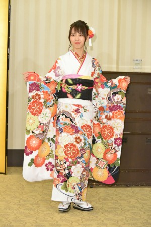 AKB48グループ 2018年新成人メンバー 成人式記念撮影会に参加した熊崎晴香（SKE48）