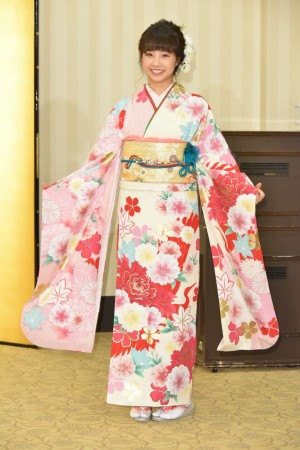 AKB48グループ 2018年新成人メンバー 成人式記念撮影会に参加した加藤夕夏（NMB48）