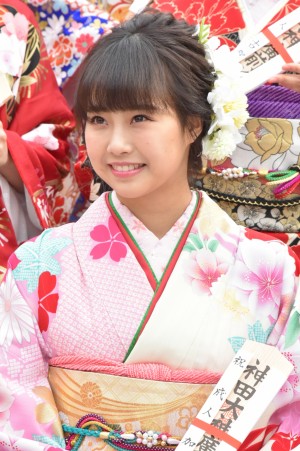 AKB48グループ 2018年新成人メンバー 成人式記念撮影会に参加した加藤夕夏（NMB48）
