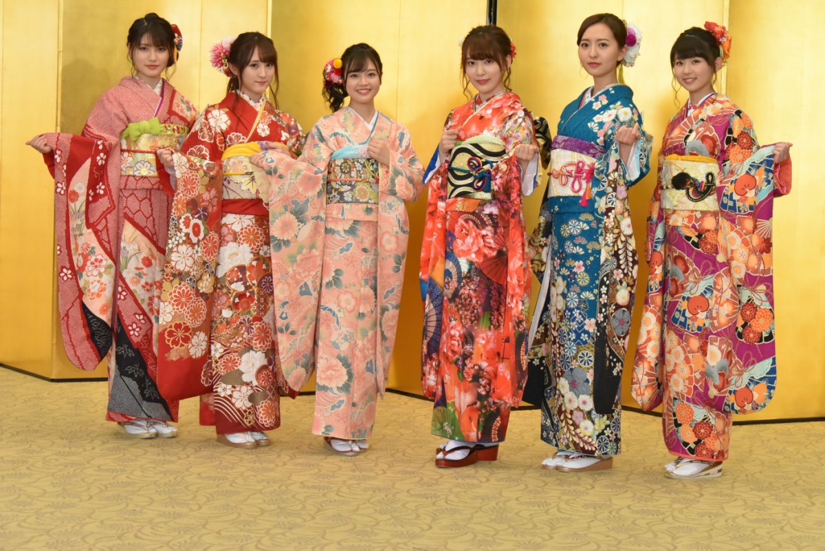 ＜AKB48成人式＞向井地美音「東京ドーム立ちたい」 高橋朱里は総監督の酒グセ暴露