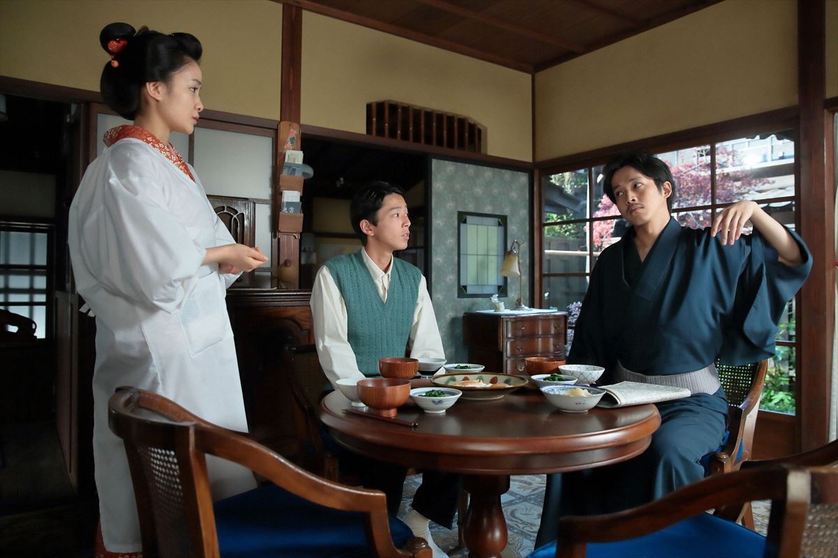 『わろてんか』第16週、ラジオ放送開始で万歳が人気に  落語重視の藤吉は風太と対立