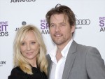 アン・ヘッシュ、10年交際した俳優ジェームズ・タッパーと破局