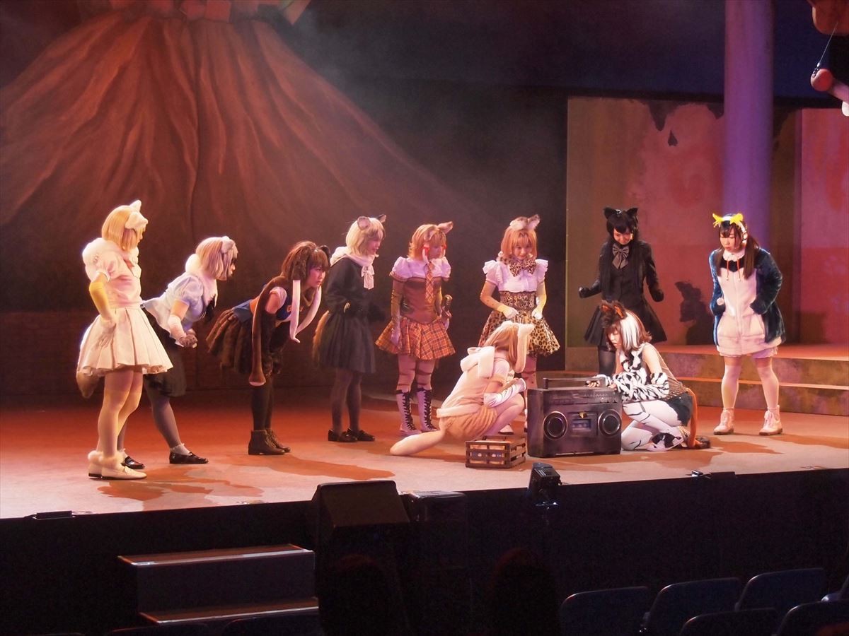 舞台『けものフレンズ』、新曲を追加して“どったんばったん大騒ぎ”を再演