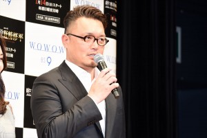 権野元監督、『連続ドラマW監査役 野崎修平』完成披露試写会に登壇
