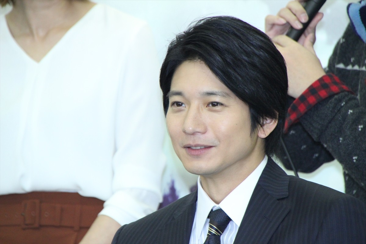 吉岡里帆、サプライズケーキに感激＆主演ドラマに意気込み「必ず面白いものにしたい」