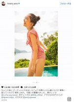 佐野ひなこ、水着オフショットに反響　※「佐野ひなこ」インスタグラム