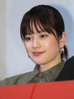 筧美和子、『犬猿』プレミア上映会 舞台挨拶に登壇