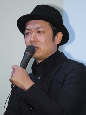 吉田恵輔監督、『犬猿』プレミア上映会 舞台挨拶に登壇