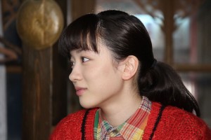 永野芽郁、連続テレビ小説『半分、青い。』スタジオ取材会に登場