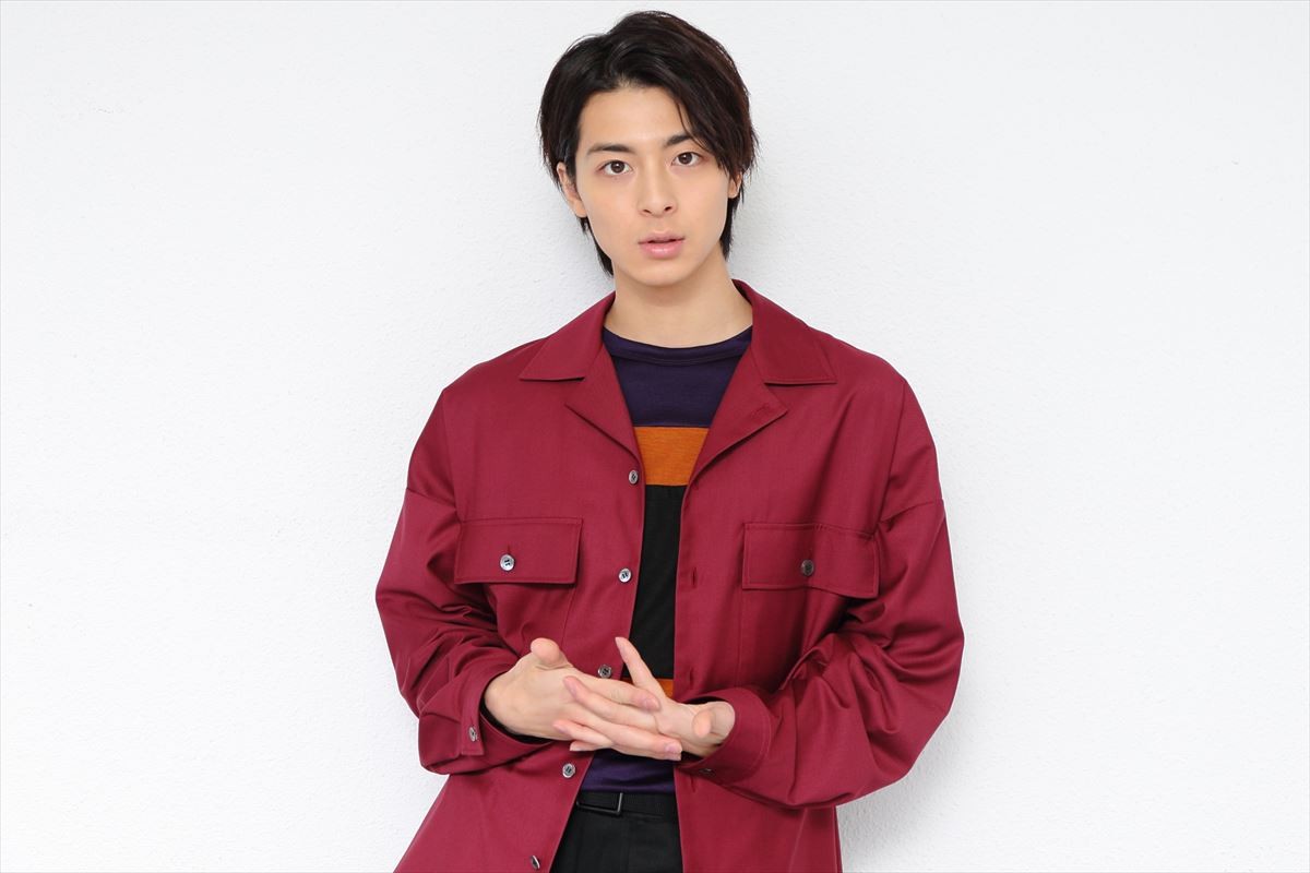 浜辺美波＆高杉真宙、“個性的なキャラ”だからこそ「見たくなる作品にしたい」