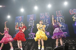 『ももいろクローバーZ 2018 OPENING ～新しい青空へ～』ライブの模様