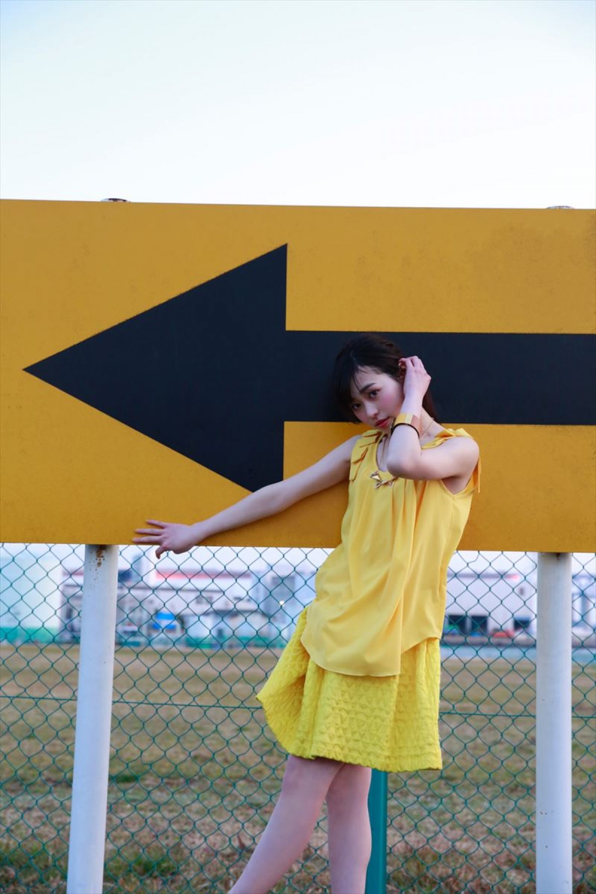  福原遥、1stフォトブック『はるかいろ』発売　17歳からの多感な2年間を凝縮