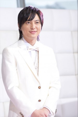 塚本高史、『ホリデイラブ』制作発表記者会見に登壇