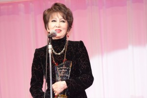 浅丘ルリ子、「第29回 日本ジュエリーベストドレッサー賞」授賞式に登壇