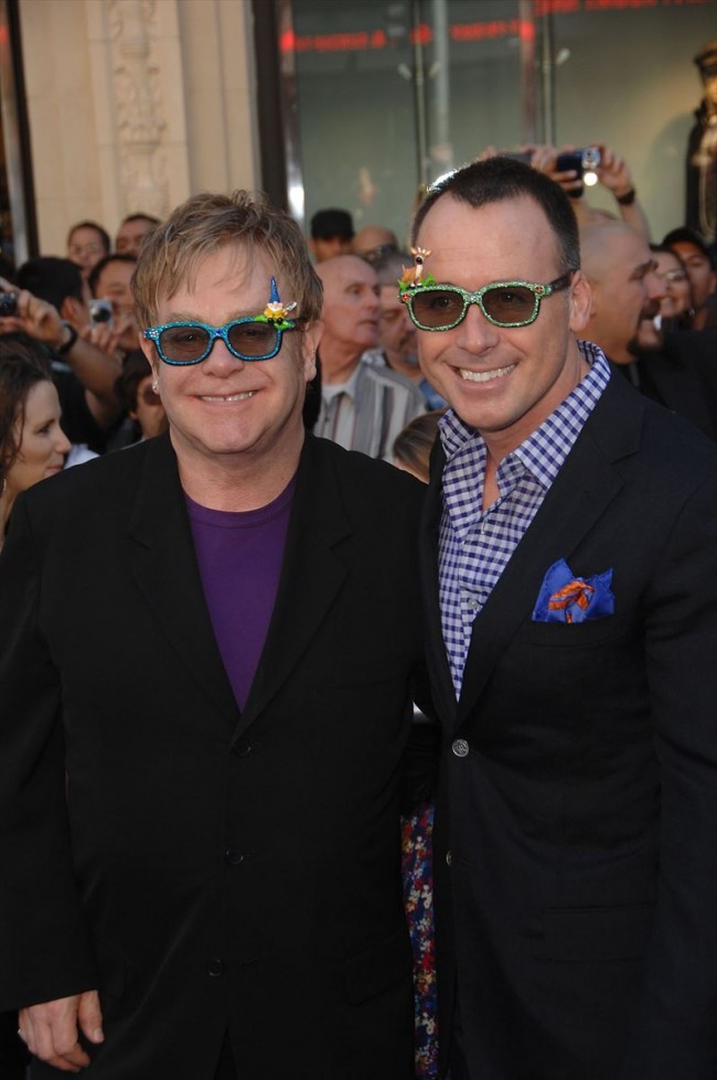 エルトン・ジョン、Elton John、デヴィッド・ファーニッシュ、David Furnish