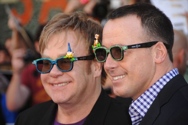 エルトン・ジョン、Elton John、デヴィッド・ファーニッシュ、David Furnish