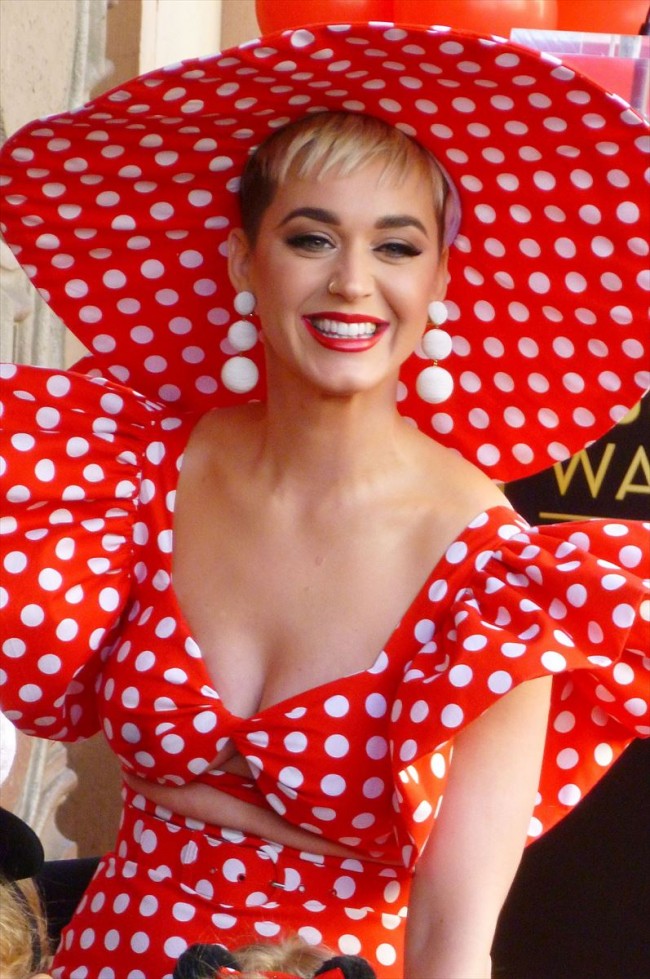 ケイティ・ペリー、Katy Perry （Star on the Hollywood Walk of Fame for Minnie Mouse， 2018）