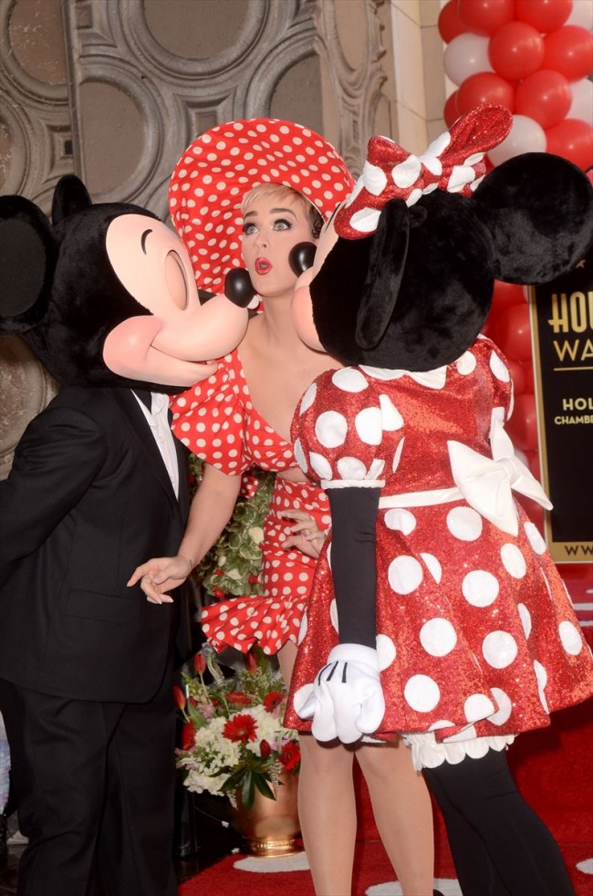 ケイティ・ペリー、Katy Perry （Star on the Hollywood Walk of Fame for Minnie Mouse， 2018）