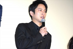 溝端淳平、『祈りの幕が下りる時』初日舞台挨拶に登壇