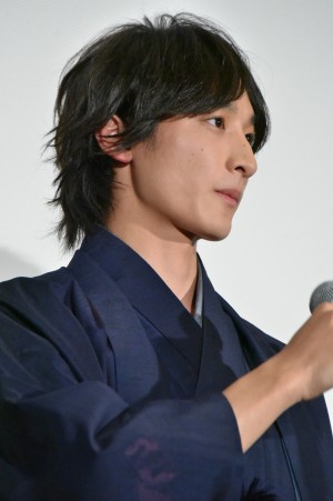 小関裕太、『曇天に笑う』完成披露舞台挨拶に登壇