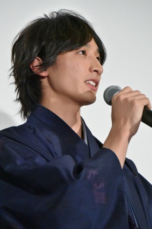 小関裕太、『曇天に笑う』完成披露舞台挨拶に登壇